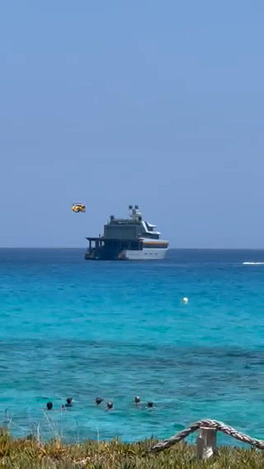 Video thumbnail for WhatsApp CEO lands on his watch by helicopter