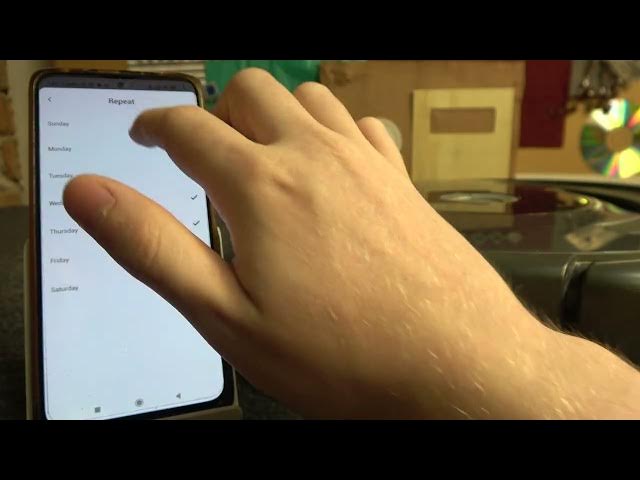 Video thumbnail for How To Create Cleaning Schedules On IROBOT ROOMBA 676