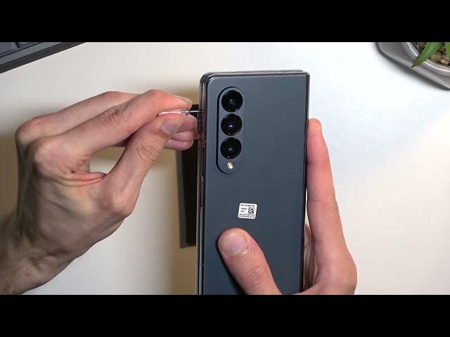 Video thumbnail for How to Insert SIM Card into SAMSUNG Galaxy Z Fold4 - Install SIM Card on Galaxy Fold 4 New Phone