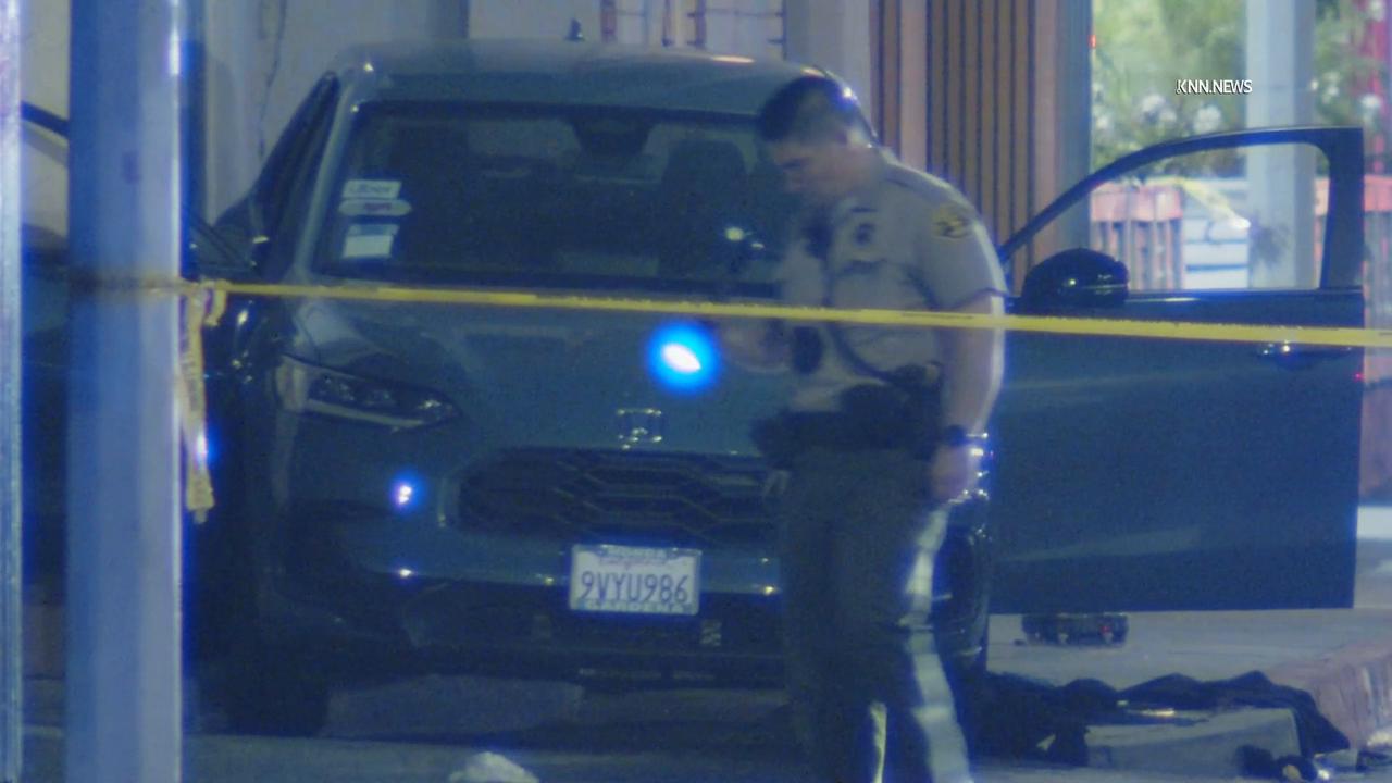 Video thumbnail for US, Los Angeles: Lynwood Car Shooting.