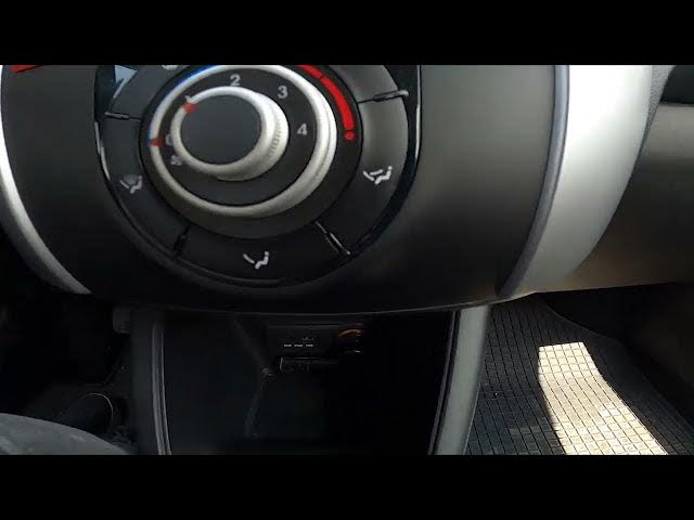 Video thumbnail for How to Find AUX Jack in Kia Venga ( 2009 - 2019 ) - Connect your Smartphone via AUX