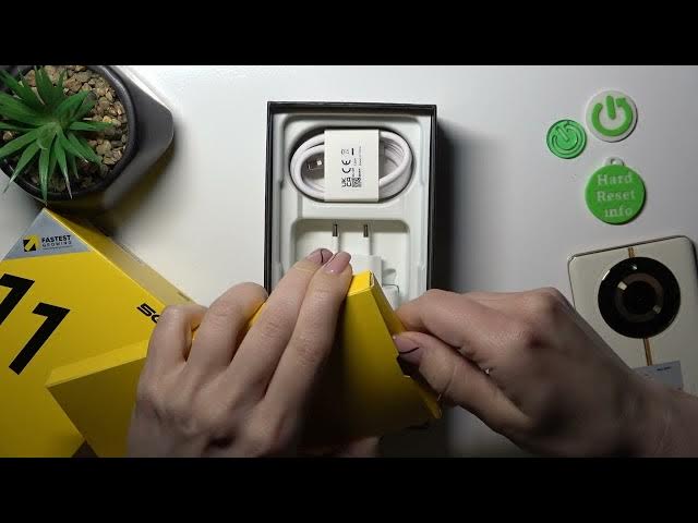 Video thumbnail for Does REALME 11 Pro Come with Earbuds?