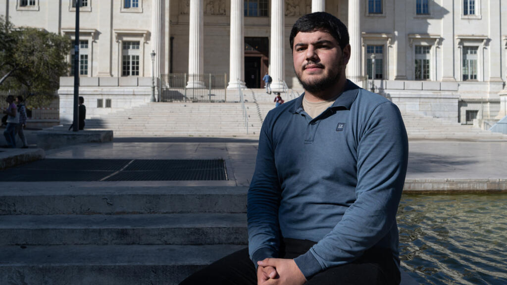 Video thumbnail for France anti-drugs activist says will not be silenced after brother's murder