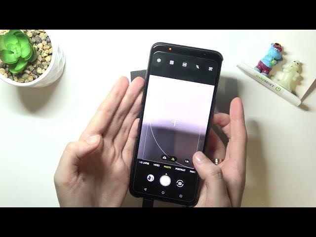 Video thumbnail for How to Enable or Disable camera Gridlines on ASUS ROG Phone 5s | Managing Camera Gridlines