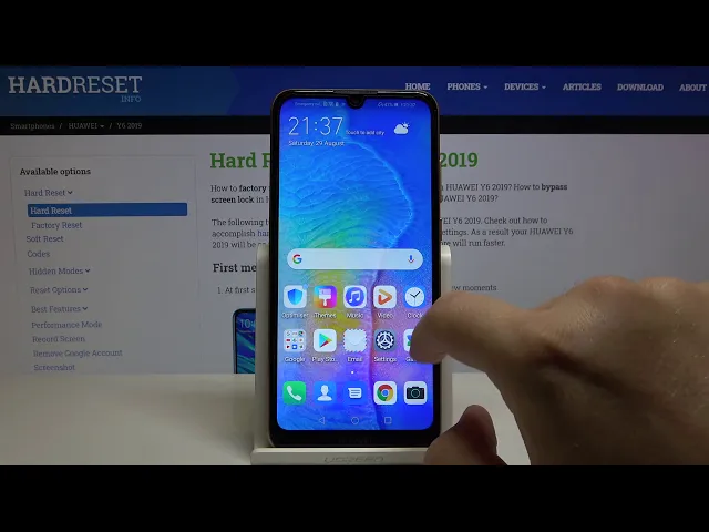 Video thumbnail for How to Lock Apps with Password on Huawei Y6 2019 – Add Password to the Apps