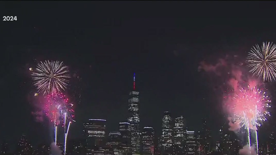 Video thumbnail for Macy's 4th of July Fireworks Show preview