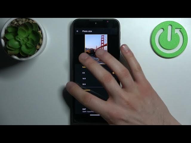 Video thumbnail for Motorola Defy - How To Change Camera Photo Size
