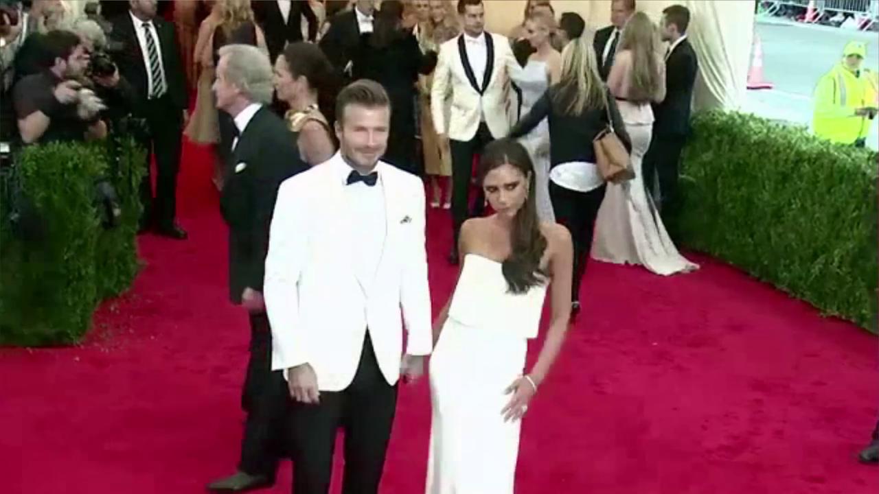 Video thumbnail for UNCAPTIONED: David and Victoria Beckham celebrate 27th wedding anniversary.