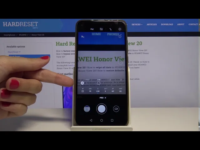 Video thumbnail for How to Manage Camera Pro Mode Features on HONOR View 20 – Camera Features