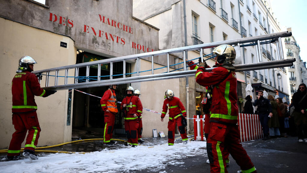 Video thumbnail for Fire destroys historic French market of Enfants-Rouges in Paris