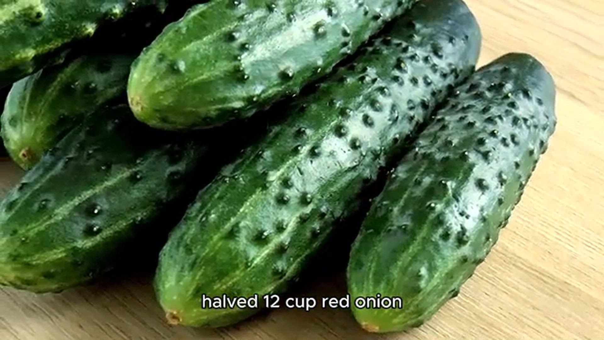 Video thumbnail for Spiralized Cucumber Greek Salad