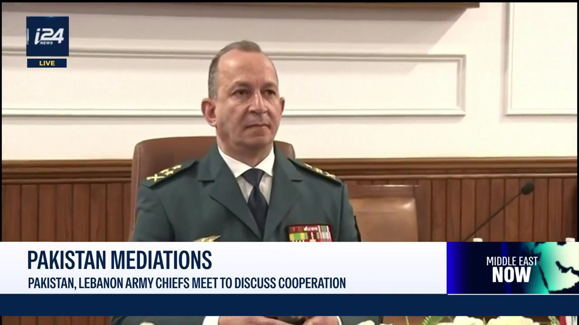 'Video thumbnail for Pakistan and Lebanon army chiefs meet to discuss cooperation'