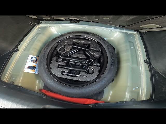 Video thumbnail for Where is Toolset Drawer in Kia Niro I ( 2016 – 2022 ) - Toolset Location