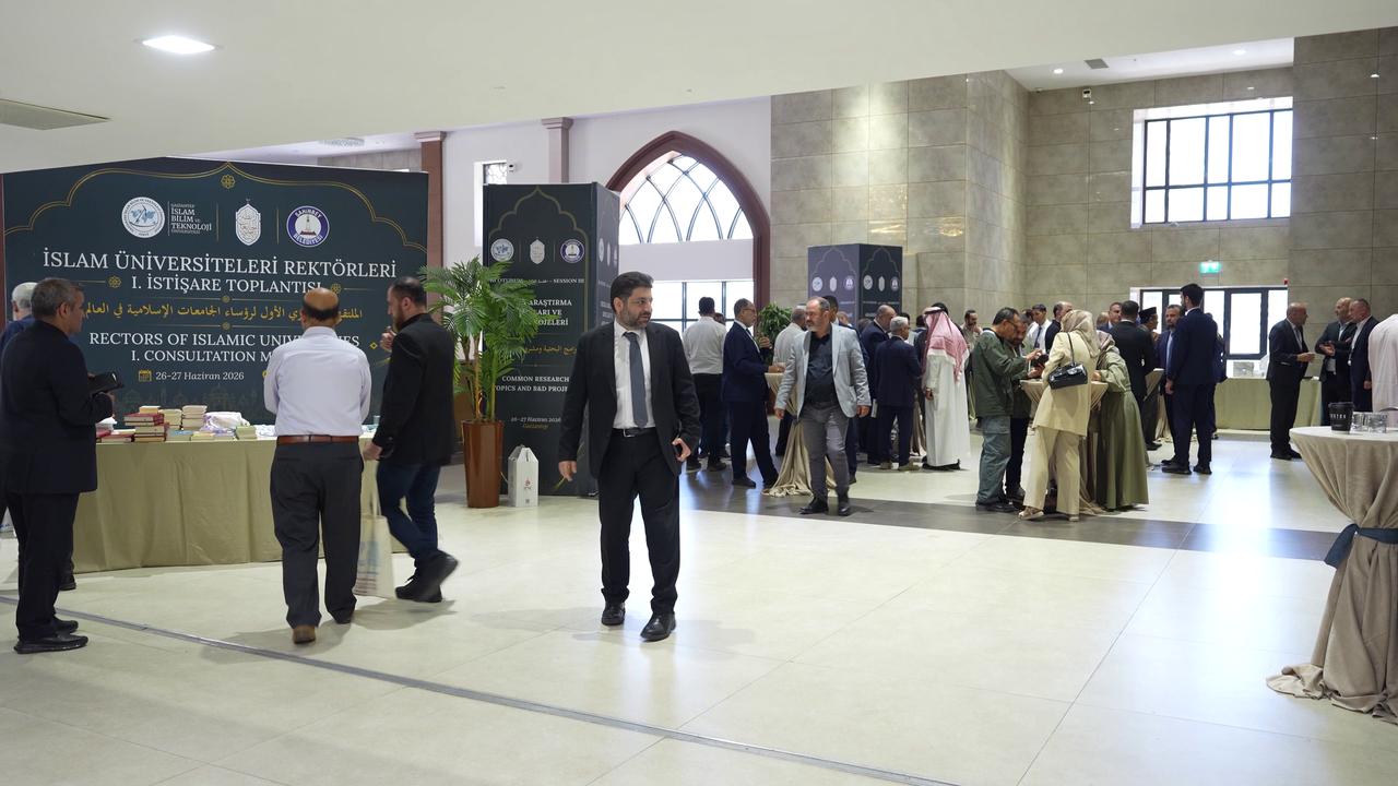 Video thumbnail for Türkiye: First Consultative Forum for Presidents of Islamic Universities in Turkey.