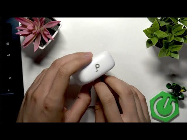 Video thumbnail for How to Charge SOUNDCORE AeroClip