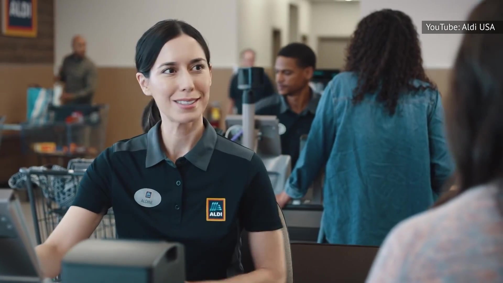 Video thumbnail for You Should Never Buy Eggs From Aldi. Here's Why.