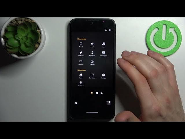 Video thumbnail for Motorola Defy - How To Record Videos In Timelapse