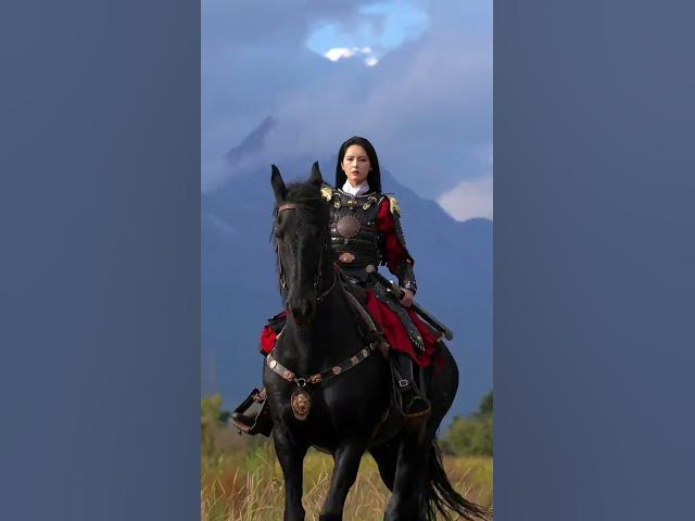 Video thumbnail for I wish to be a city horse and fight for you from now on #xinjiang #shorts