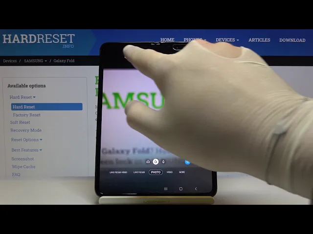 Video thumbnail for How to Turn On Camera Grid Lines in SAMSUNG Galaxy Fold – Camera Helper Lines