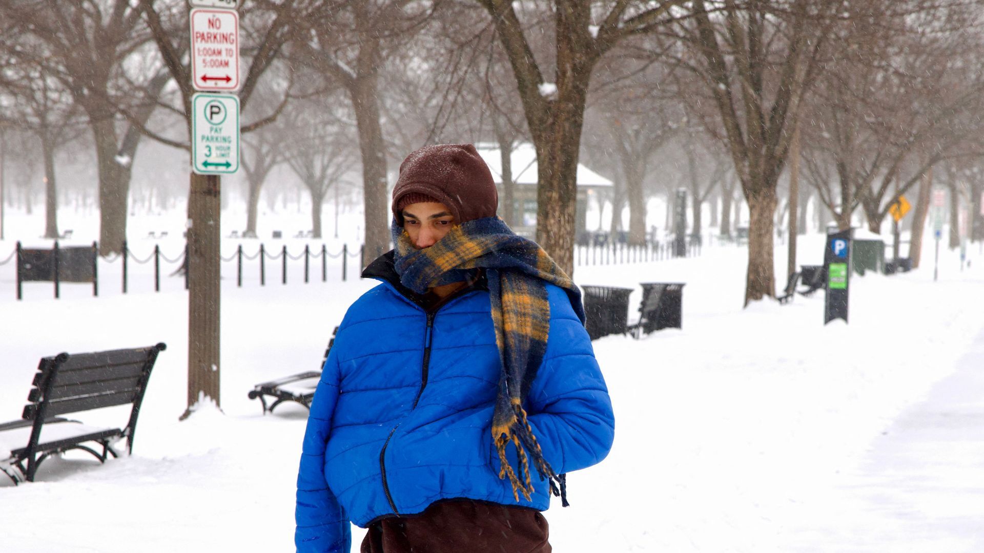 Video thumbnail for Winter storm leaves over a million customers without power across US