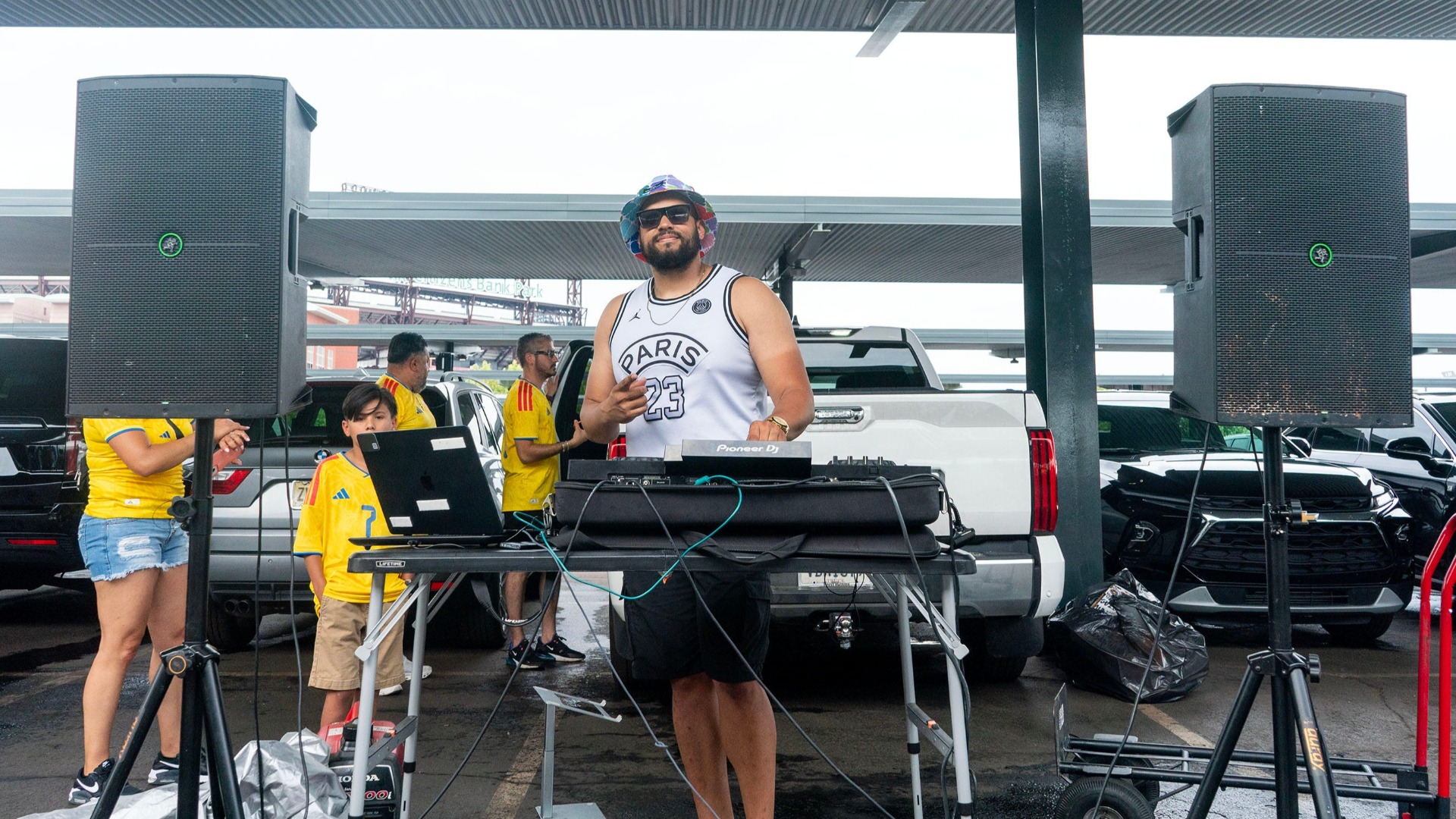 Video thumbnail for Excitement for Mexico's World Cup Performance & Music Roots