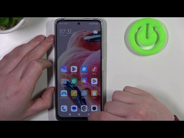 Video thumbnail for Emergency services at the touch of a button: Here's how to use your Xiaomi Redmi Note 12 in the USA