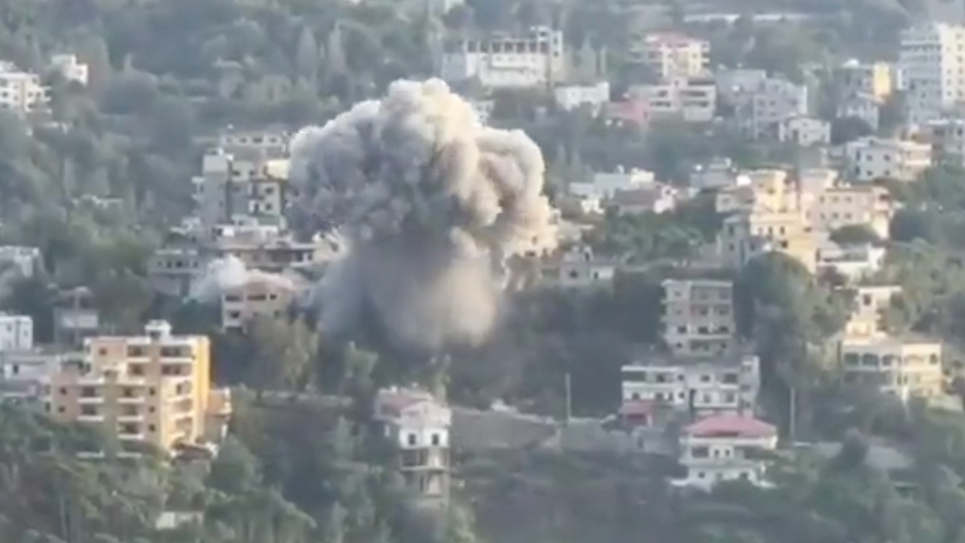 Video thumbnail for Israel hits multiple towns in southern Lebanon as attacks intensify