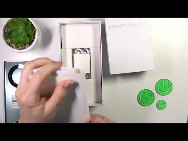 Video thumbnail for Does HONOR Magic5 Lite Come with Earbuds?