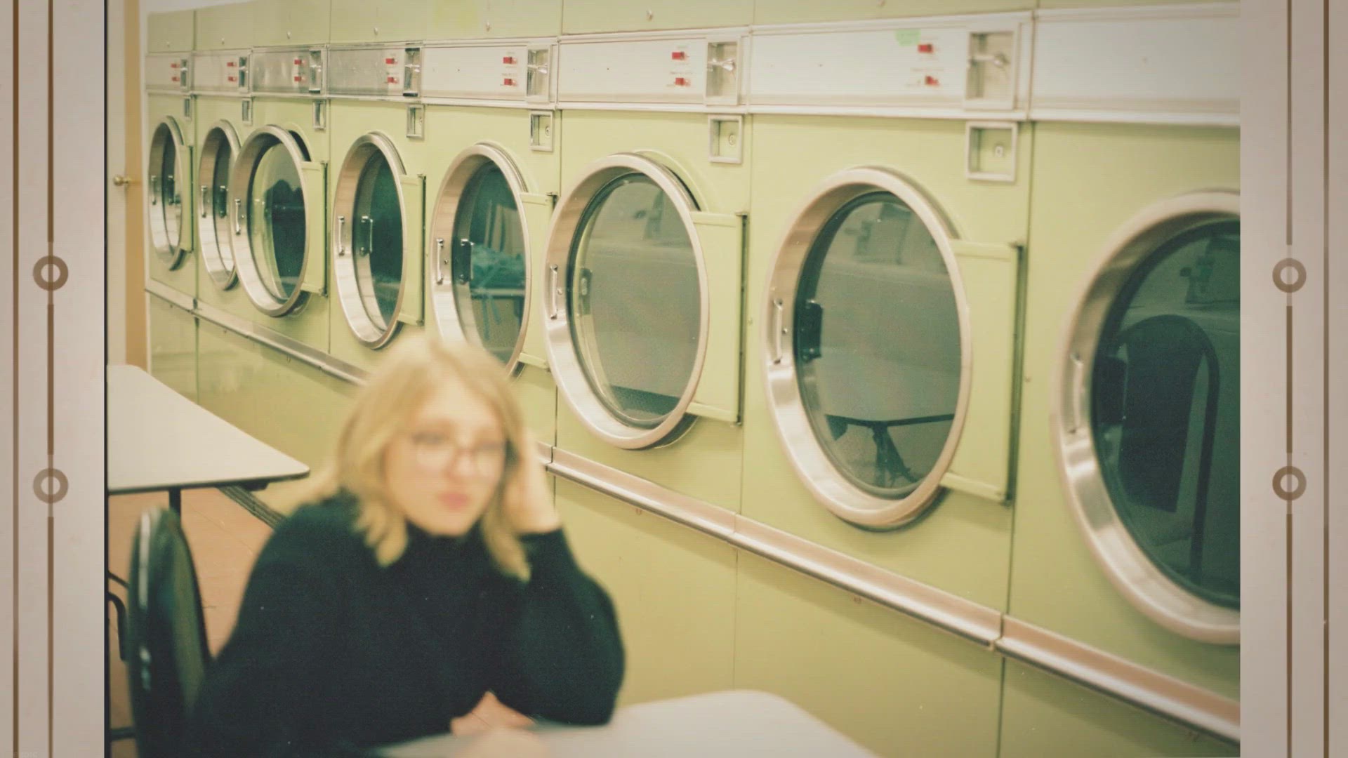 Video thumbnail for How to Properly Wash Your Dog's Bed: A Step-by-Step Guide