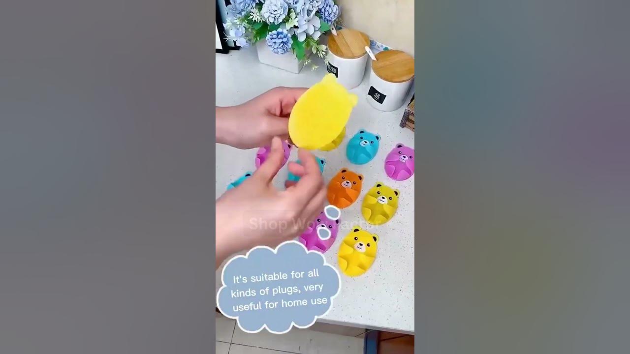 Video thumbnail for 🐻 Embrace the Cuteness: Cute Hugging Bear Cord Plug Hanger! 🐻✨ || #kitchen #tools #shopping