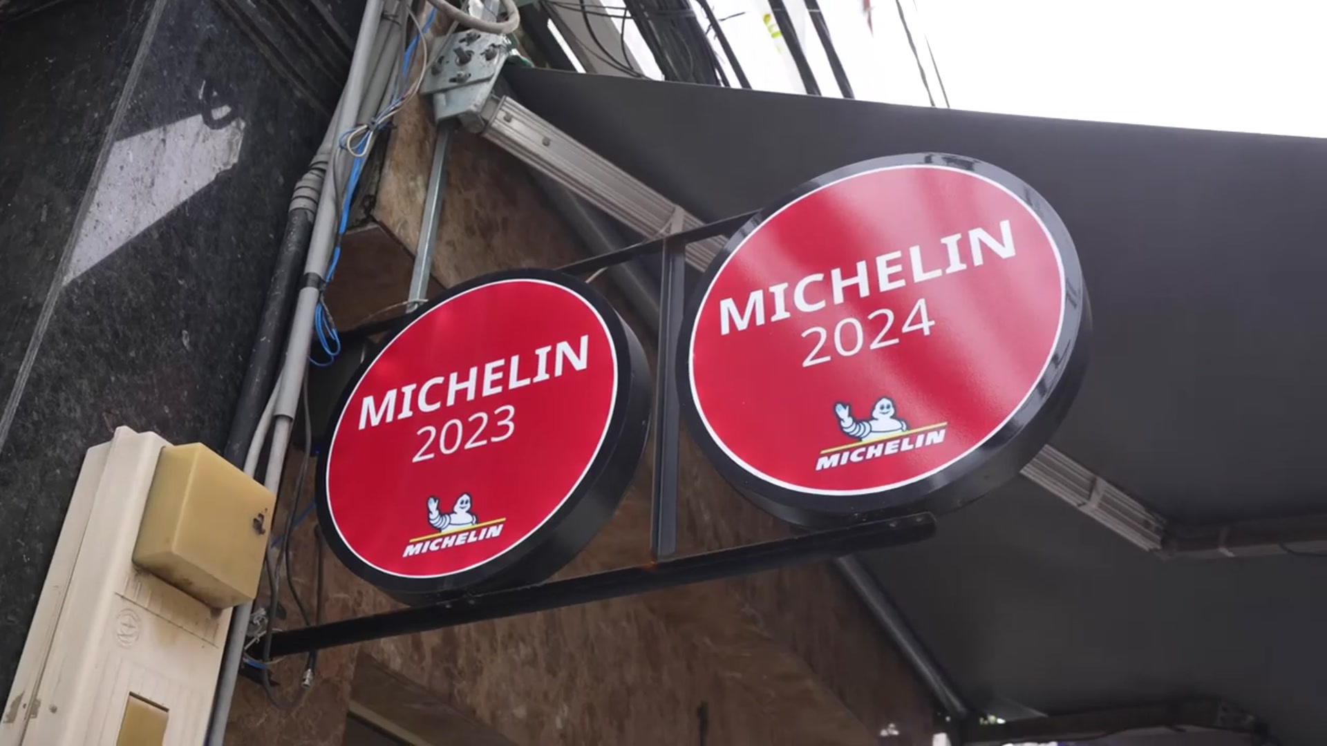 Video thumbnail for Vietnamese Michelin Star Street Food!! Vietnam's Best Food!?