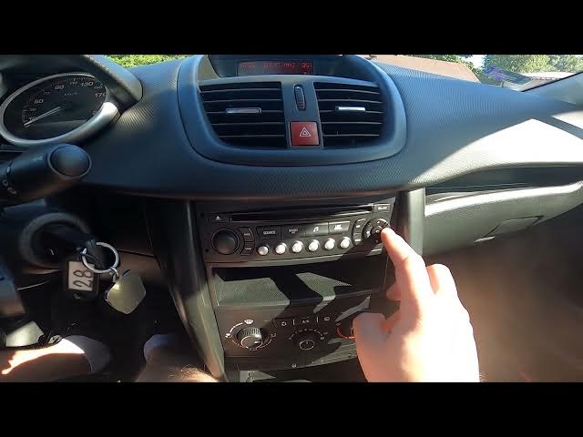 Video thumbnail for How to Navigate Through the Screen Display Peugeot 207 ( 2015 – 2020 )