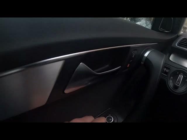 Video thumbnail for How to Close and Open Side Rearview Mirrors in Volkswagen Passat B7 (2010 - 2015)