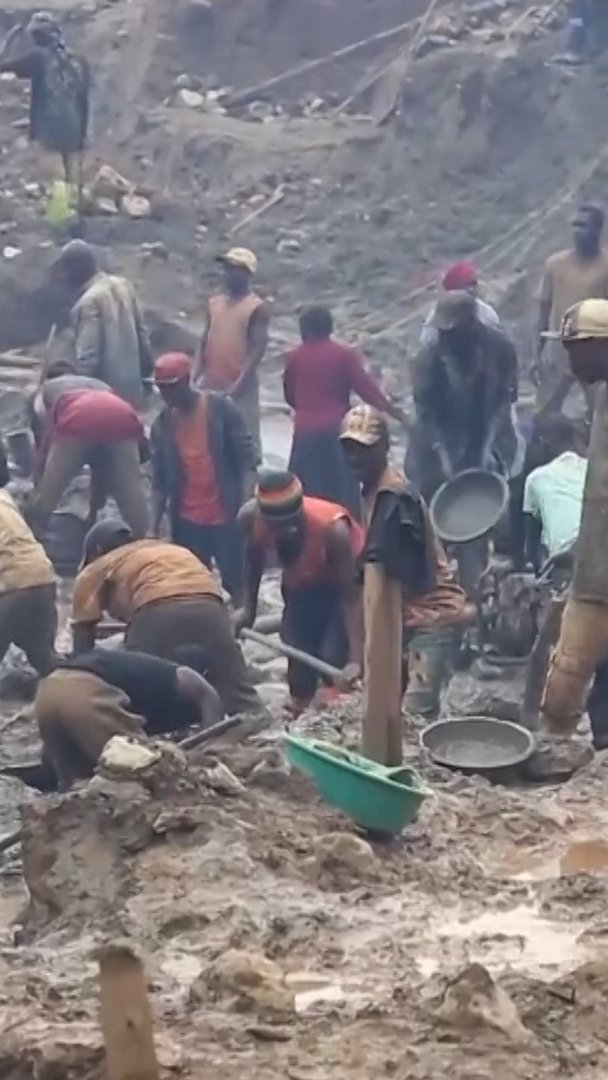 Video thumbnail for DR Congo miners risk Ebola to make a living
