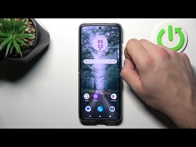 Video thumbnail for How to Change Screen Brightness in Motorola Razr 40 – Adjust Display Settings