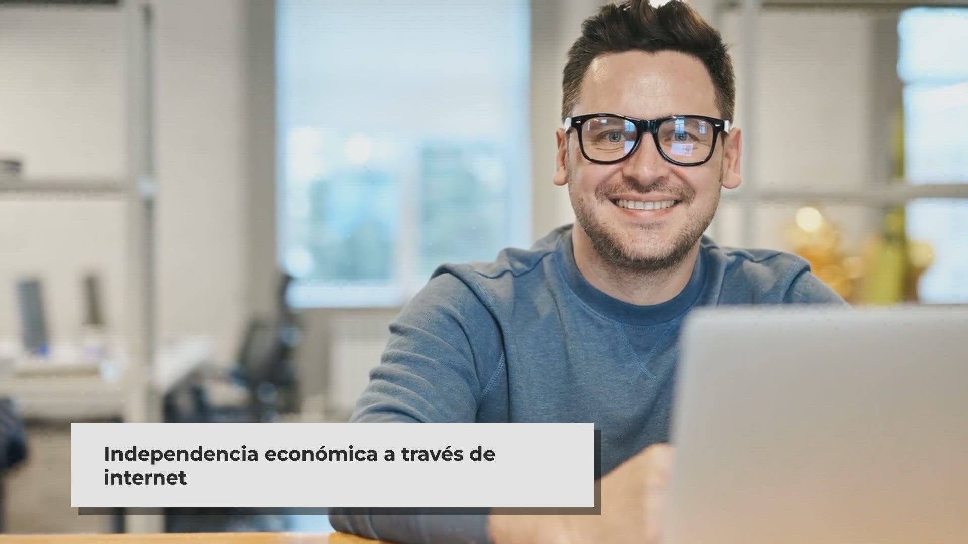 Video thumbnail for Cómo vivir de internet y conseguir la independencia económica