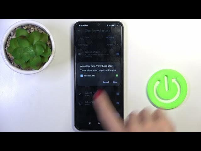 Video thumbnail for How to Clear Browsing Data on Honor 70 Lite / Erase Browser History