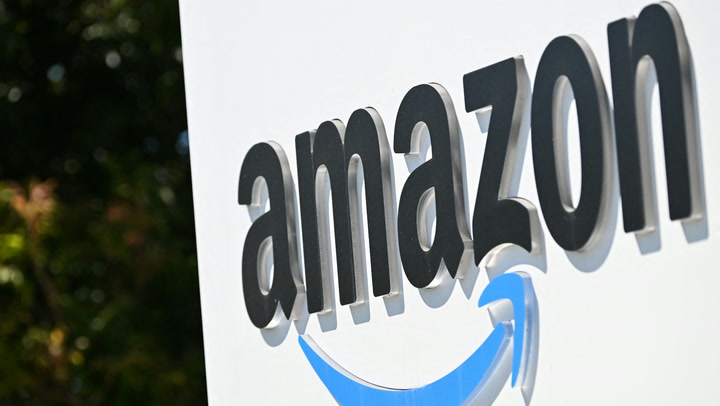 Video thumbnail for Amazon Passes Memory Crunch on to Consumers