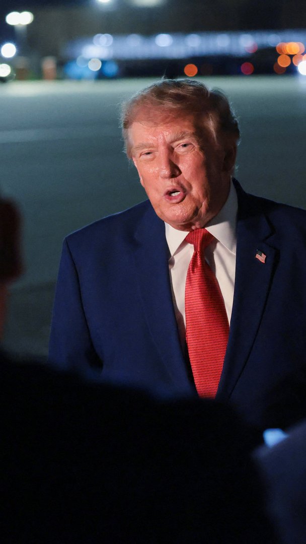 Video thumbnail for Trump says ‘law is very strong’ against third term