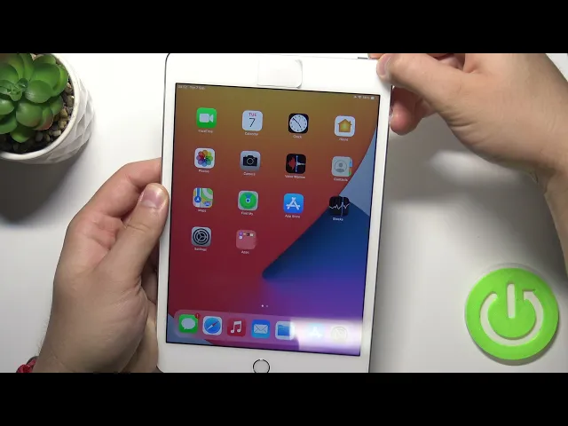 Video thumbnail for How to Power Off iPad mini 4 – Force Shutdown