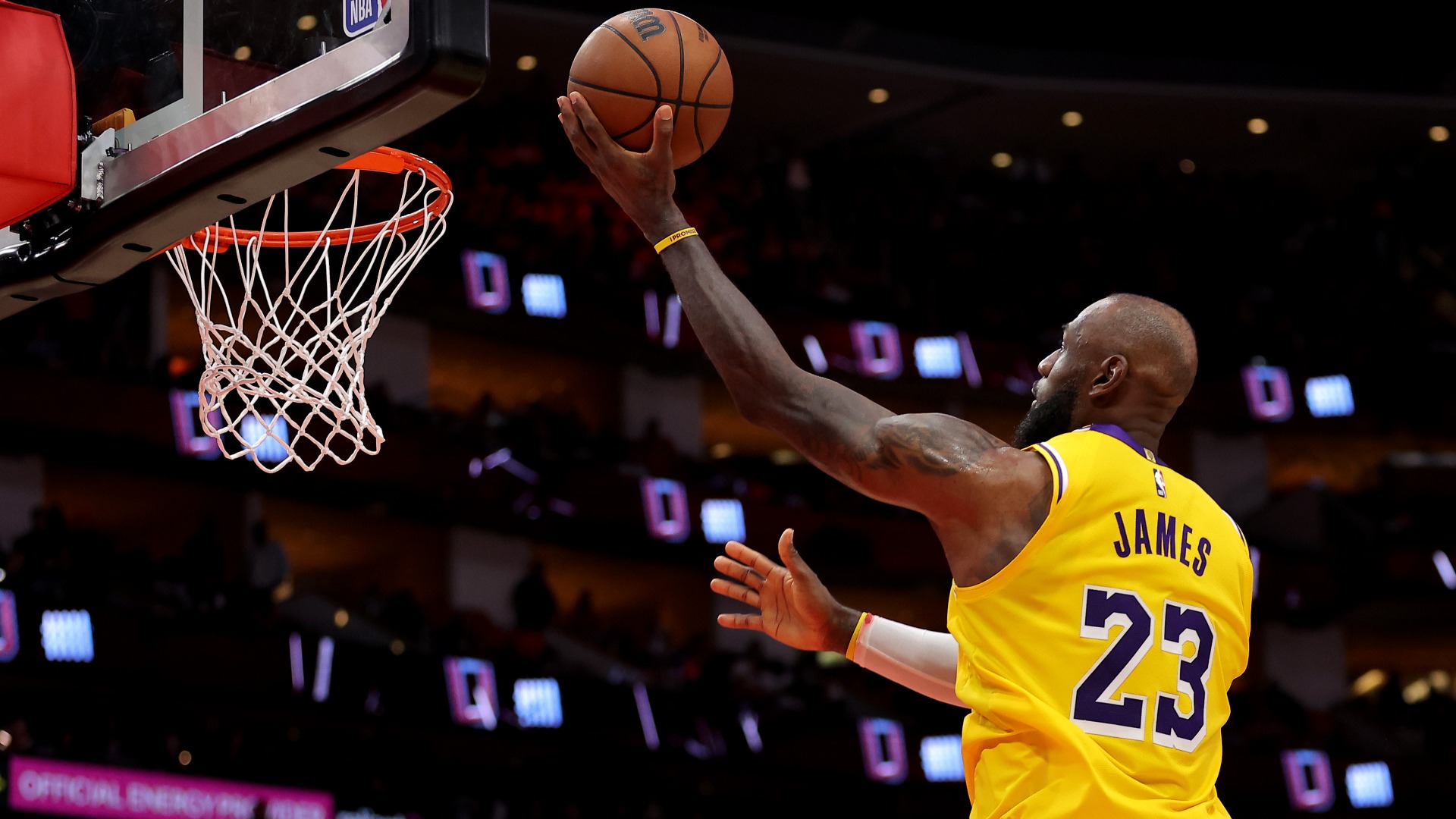 Video thumbnail for NBA Playoff Preview: Lakers vs. Thunder - Insights & Predictions