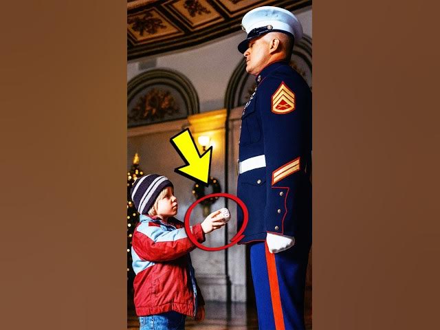 Video thumbnail for Marine Carries Boy With Prosthetic Leg Across The Finish Line