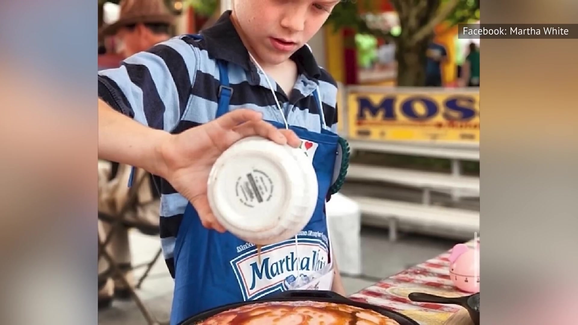 Video thumbnail for Flour Brands Ranked From Worst To Best