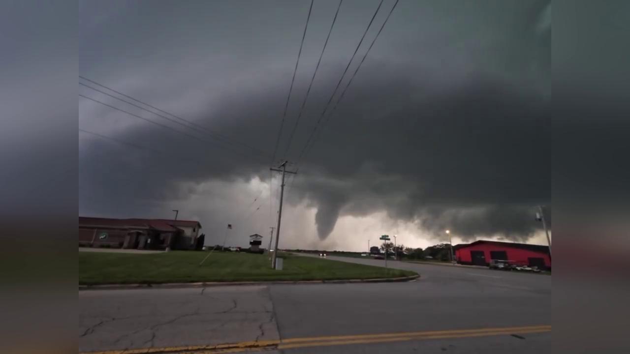 Video thumbnail for US: Tornado Sweeps Across Illinois During Severe Storm Outbreak.