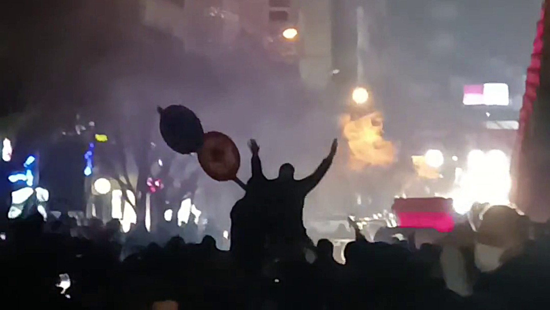 Video thumbnail for Iran cuts internet as protesters plan more rallies