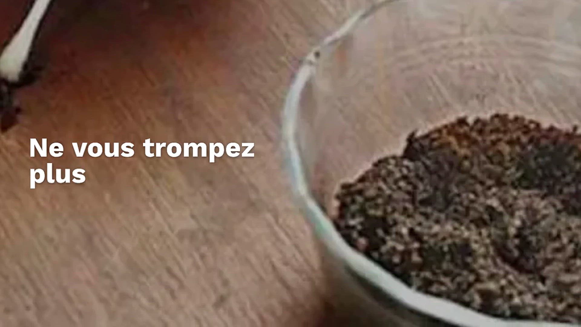 Video thumbnail for Dans quel compartiment faut-il mettre la lessive liquide ? Ne vous trompez plus