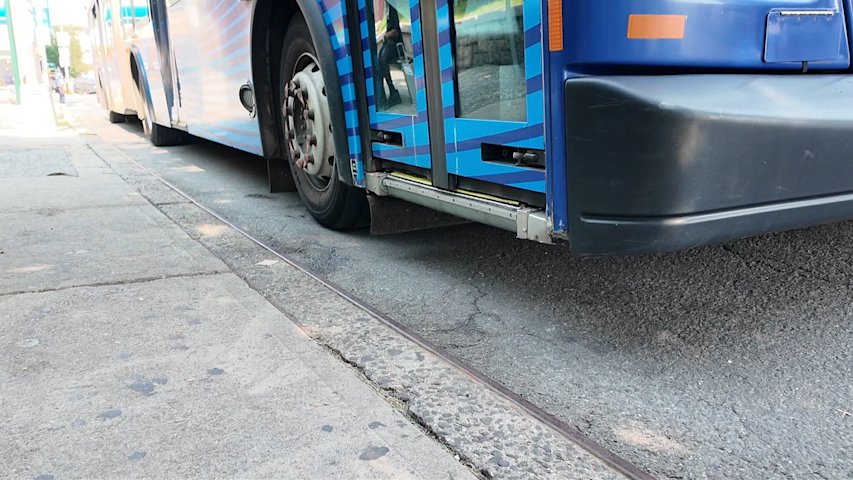 Video thumbnail for Major changes coming to Tremont Avenue as city rolls out busway plans