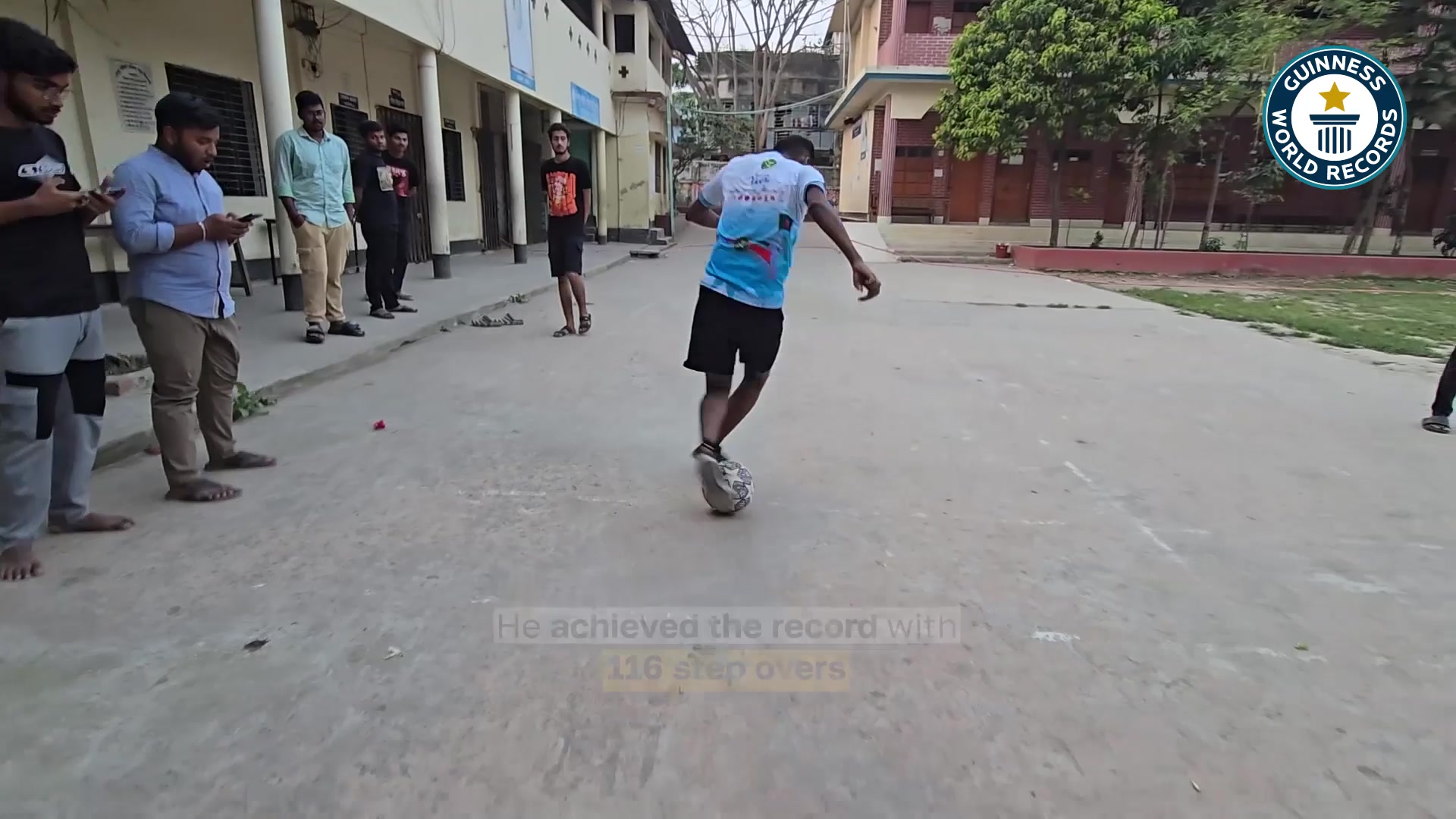 Video thumbnail for Konok Karmakar sets 116 football step overs record