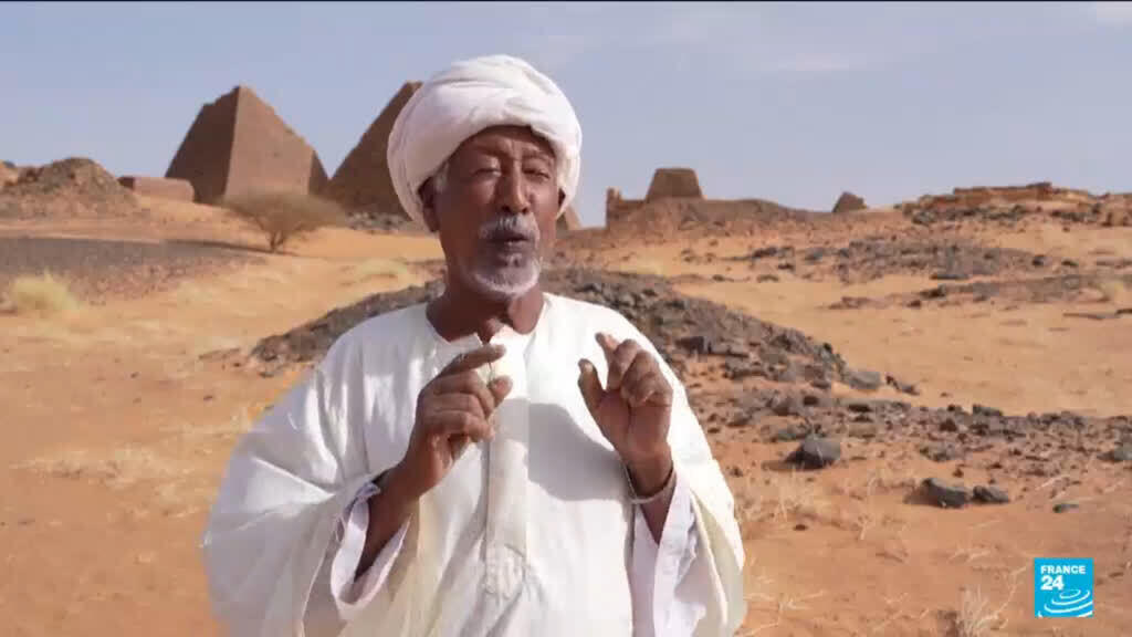 Video thumbnail for The loyal, lonely keepers of Sudan's pyramids