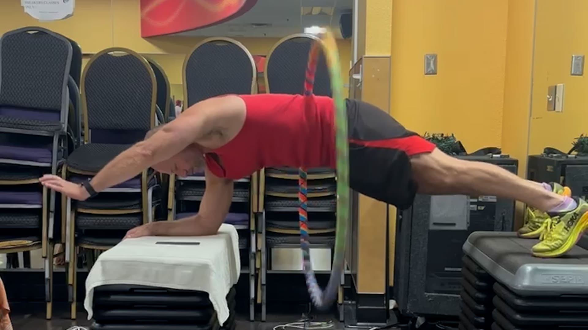 Video thumbnail for Reger Maffei Sets Record for Hula Hooping in Single-Arm Plank